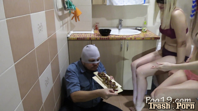 Milana Smelly – Sandwich with crap from 2 beautiful girls