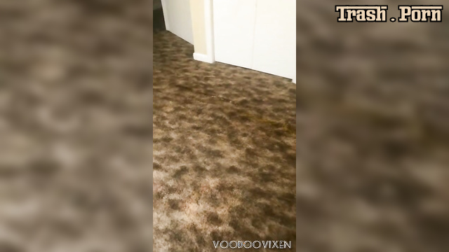 VoodooVixen – Starbursts Diarrhea Carpet Splatters (Part 2)
