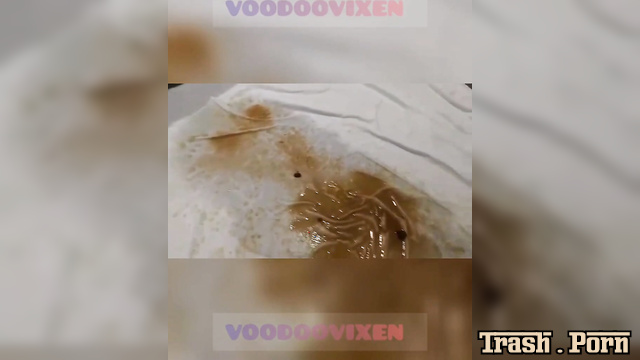 VoodooVixen – Ruby Red’s Enema Poops Tryouts