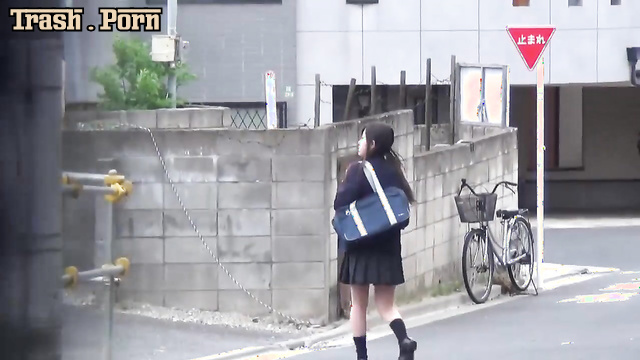 BFJP-84 Peeing Outdoors 屋外でおしっこ Uncensored HD
