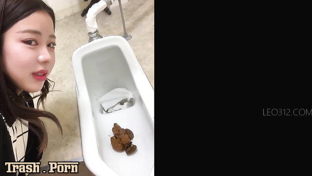 JG-563 Girl with Commentary on Defecation 排便について解説する女の子 Part 6