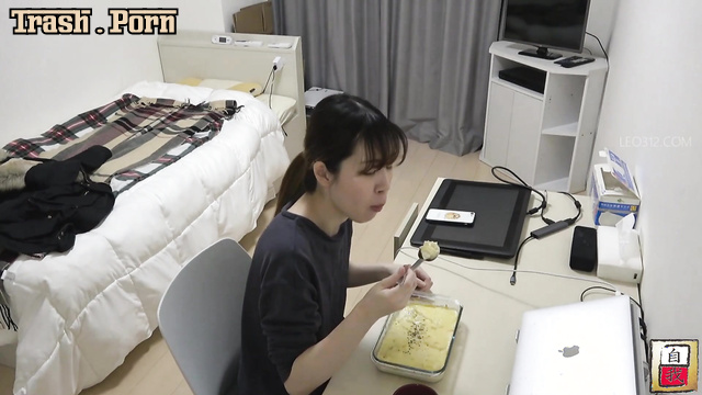 JG-564 数日間にわたるうんちの接写と自撮り Close-Ups and Self-Portraits of Poop Part 3