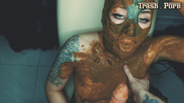 DirtyBetty – Scat Baby x Swollen Shit Pipe