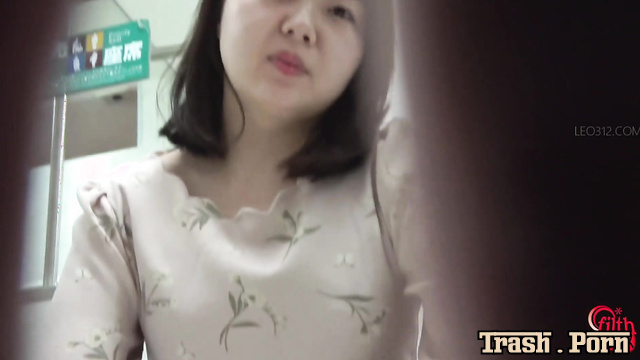 FF-663 セルフ撮影された女の子の魅惑的なうんこ Self Filmed Girls Seductive Poop Part 2