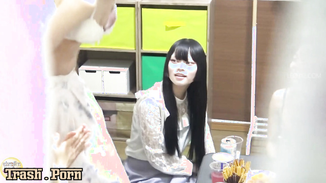 SL-609 酔って裸で小便パーティー Drunk and Naked Piss Party Part 5