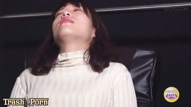 SL-610 映画上映中のトイレ大便 Toilet Shitting During a Movie Screening Part 6