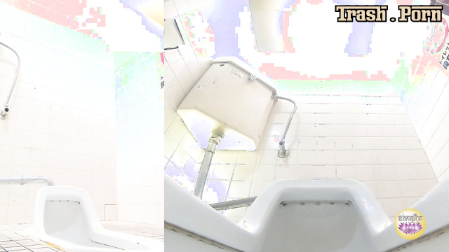 SL-610 映画上映中のトイレ大便 Toilet Shitting During a Movie Screening Part 3