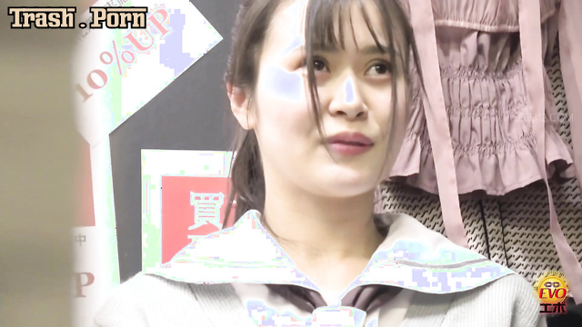 EE-752 絶望的な面接の日 Day of Interview with Pissing Despair Part 1