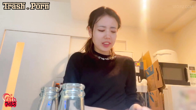 FF-654 自宅で撮った女の子のおなら Girl’s Fart Taken at Home Part 4