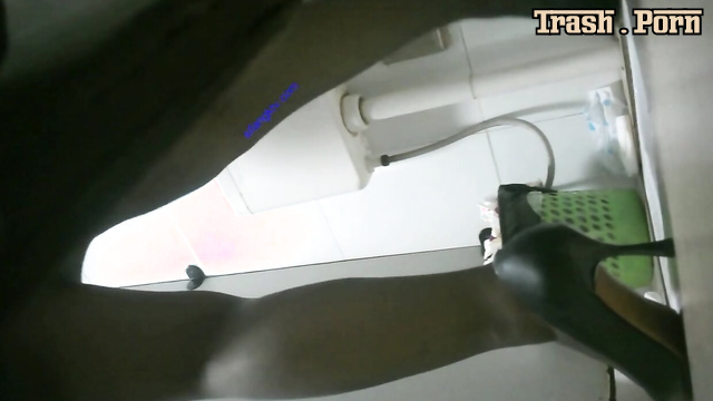 BFJP-56 放尿・放尿溝トイレ無修正 Shitting and Pissing Toilet Uncensored