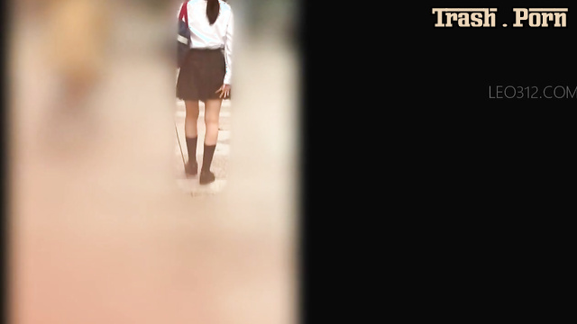 FF-650 満員電車内で見た下痢便漏らし女 Diarrhea Flowing on a Crowded Train Part 5