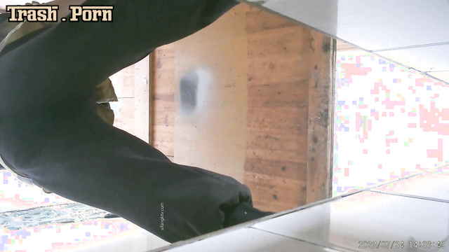 BFJP-32 Toliet Shitting and Pissing Spycam Uncensored HD