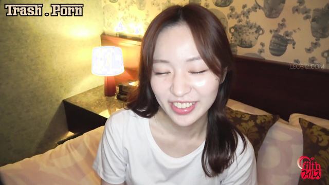 FF-647 初排泄ドキュメント Her First Excretion Documentary Part 2