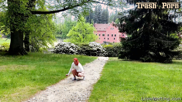 LoveWetting - Free Bonus with Snow White Claudia