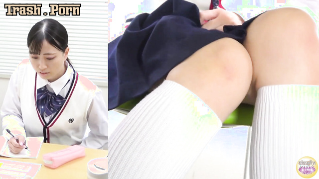 SL-602 男子トイレでおしっこ Peeing in the Men’s Room Part 5