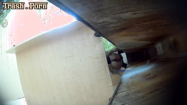 BFJP-19 Spy Camera in an Outdoor Toilet Uncensored HD