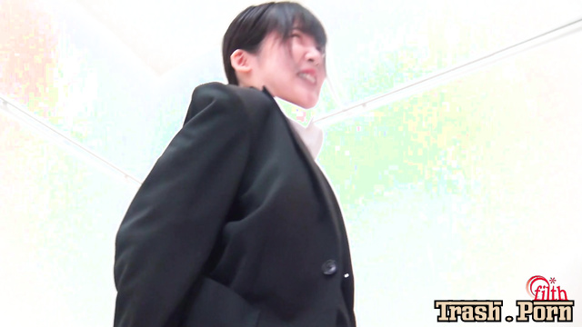 FF-635 同士のおなら競争 Shitty Panties and Smeared Shit on the Ass Part 5