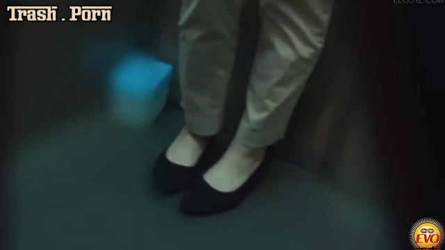 EE-739 監禁された少女達がおもらしを放置 Confinement Girls Piss Accident Part 1