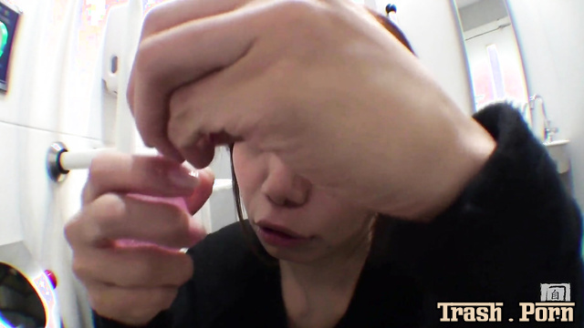 BFJG-08 Amateur girls self filmed pooping