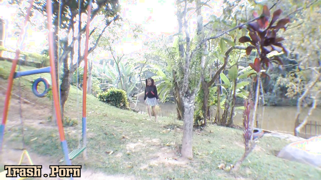[Special #65] Young Erik@ C0$t@ solo pooping and peeing. (HD 1080p)