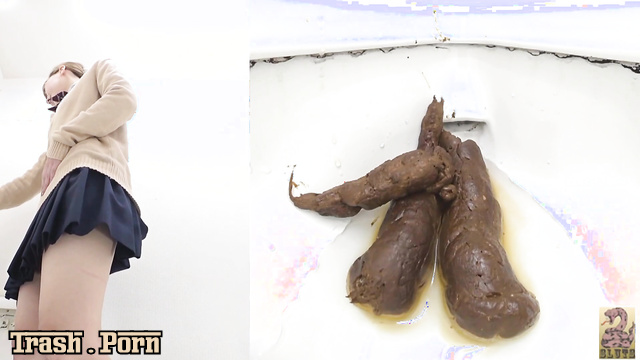 SR056 おならとトイレの上にうんち Farting and Pooping Toilet Part 2