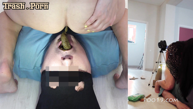 His mouth was completely filled with hard shit, look