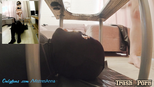 Slave eats farts and big shit, look / Mistress Anna