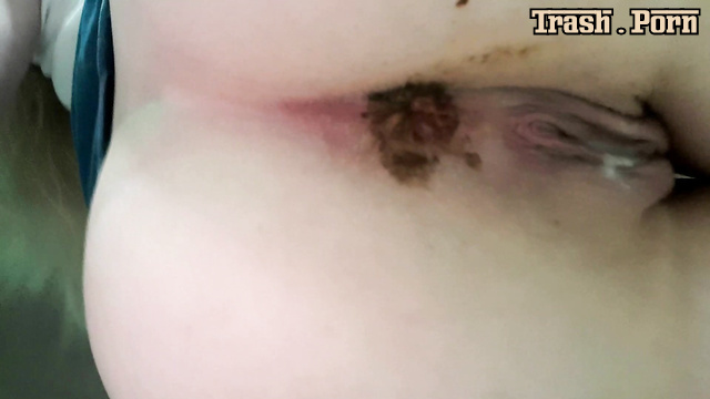 Man got stuck in her ass (he will soon be unable to breathe) thefartbabes