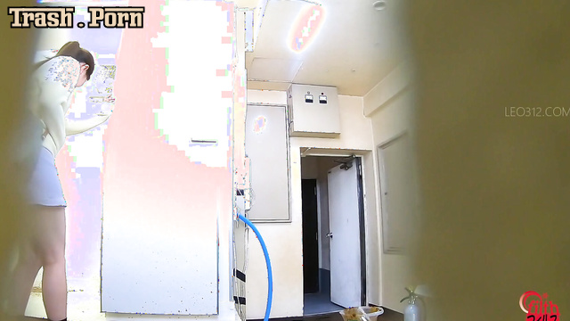 FF-613 Smell Hell! Out of order toilet Manure bucket Diarrhea Part 3