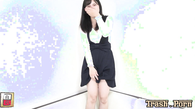 JG-519 Home Poops and Interviews of Angelic Girl Part 4