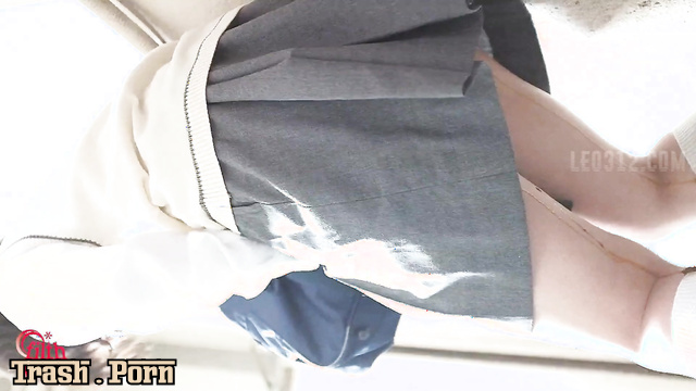 FF-288 Diarrheaトイレ前行列中 うんこ漏らし女！2 脱糞 Accident on Public