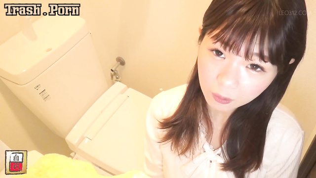 JG-502 Filmed her all Poops Over Several Days 数日にわたって彼女のすべてのうんちを撮影 Part 5