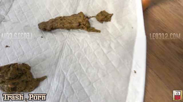 JG-363 じがどりとうこう アナルほじほじ導きうんこ 指エネマが誘い出すうんことの遭遇 Self Finger Enema