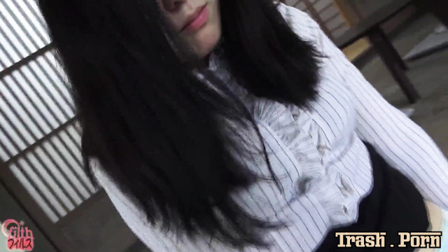 FF-127 A Day of Accident Pissing 失禁日和1 逆光美人編 Part 2