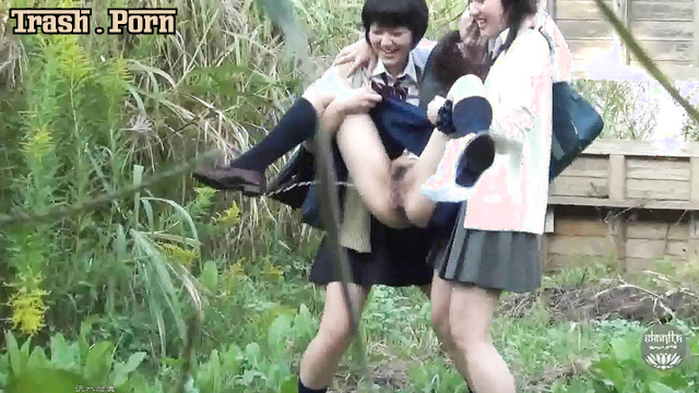 SL-01 Schoolgirls mischief group pissing fun Part 1