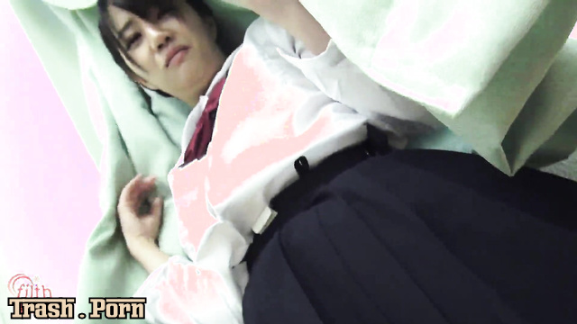 FF-136 Piss School Girls 失態観察 お漏らし女子校生2 Panty Pee Part 2