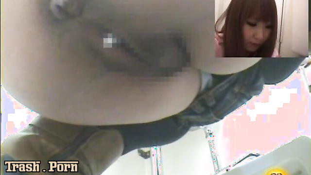 E53-02 Muffled sighs girls defecation in toilet.