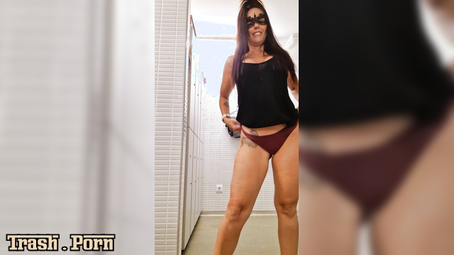 Sweetlily84 – Scat 100 Scat on plate in the shower