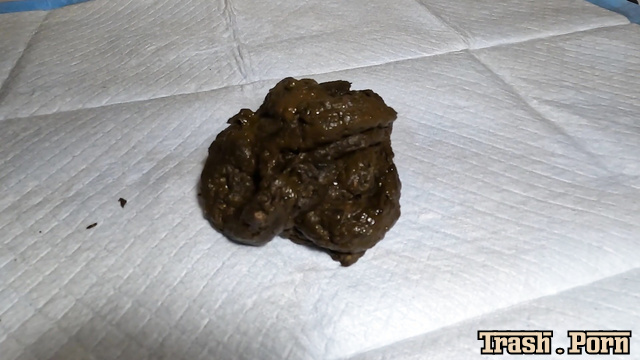 Classy N Gassy – Giantess dominates you with poop