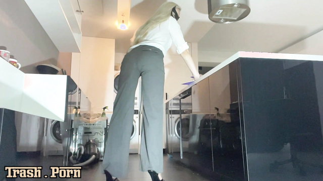 Thefartbabes – Office pants panty poop custom