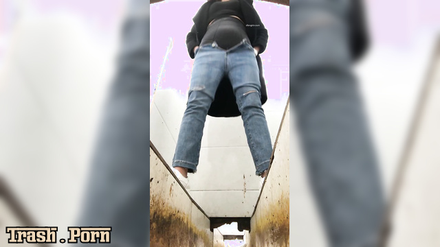 BFJP-108 Uncensored Asian Peeping Voyeur トイレでおしっこをする美しい女性