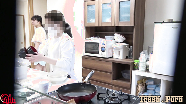 Filth FF-677 Pooping 家庭内隠撮 妹全裸うんこ Part 8