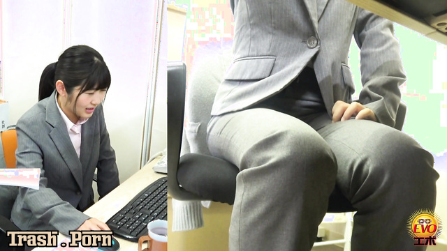 Evo EE-785 The wetting suit pants 2 隠撮 働くお姉さんの羞恥お漏らし2 ～着衣に染みわたる恥ずかしい尿の大陸～ Part 4