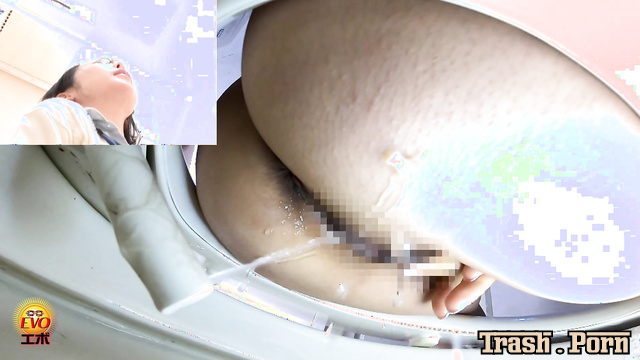 Evo EE-756 Masturbation 塾トイレ 温水洗浄便座オナニー Part 4