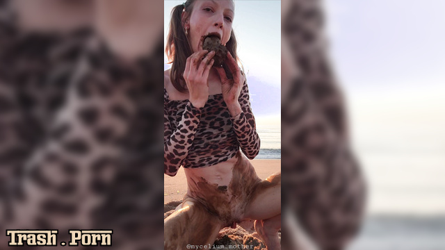 Mycelium Mother - Schoolgirl Sentenced to Scat
