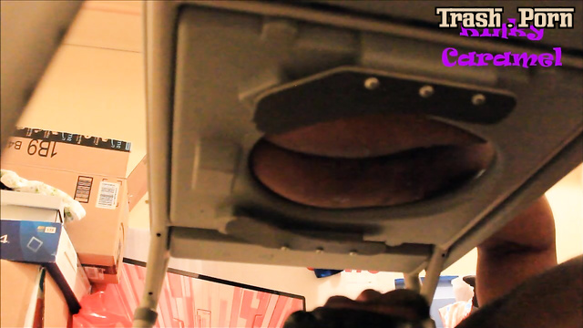 Her submissive black slave ate her shit - GoddessKinkyCaramel