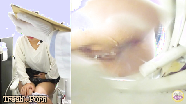 SL-555 女性は試験中にうんちを我慢できない Women Can’t Hold Their Poop During Trials Part 1