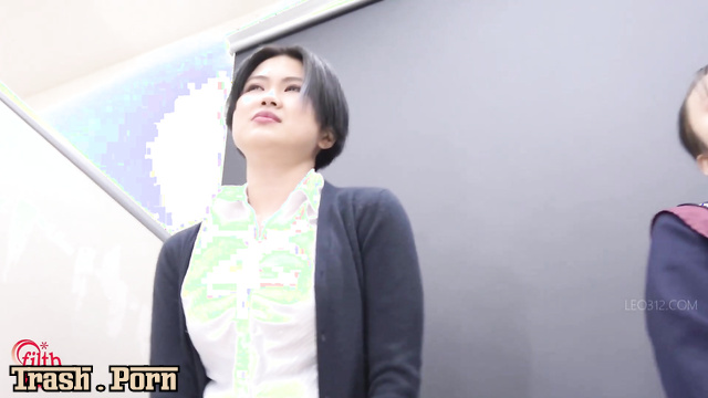 FF-497 女子高生とOLのオシッコ決闘 Pee Holding Duel Between Office Lady Part 4