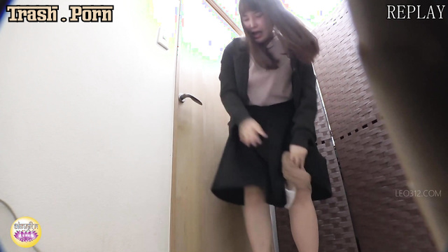 SL-456 Errant Piss Play Office Ladies 放尿プレイオフィスレディース Part 3