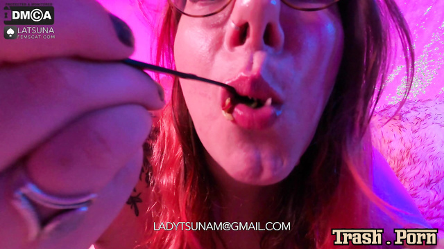 Cotton panties were dirty to the fullest with feces, LaTsuna